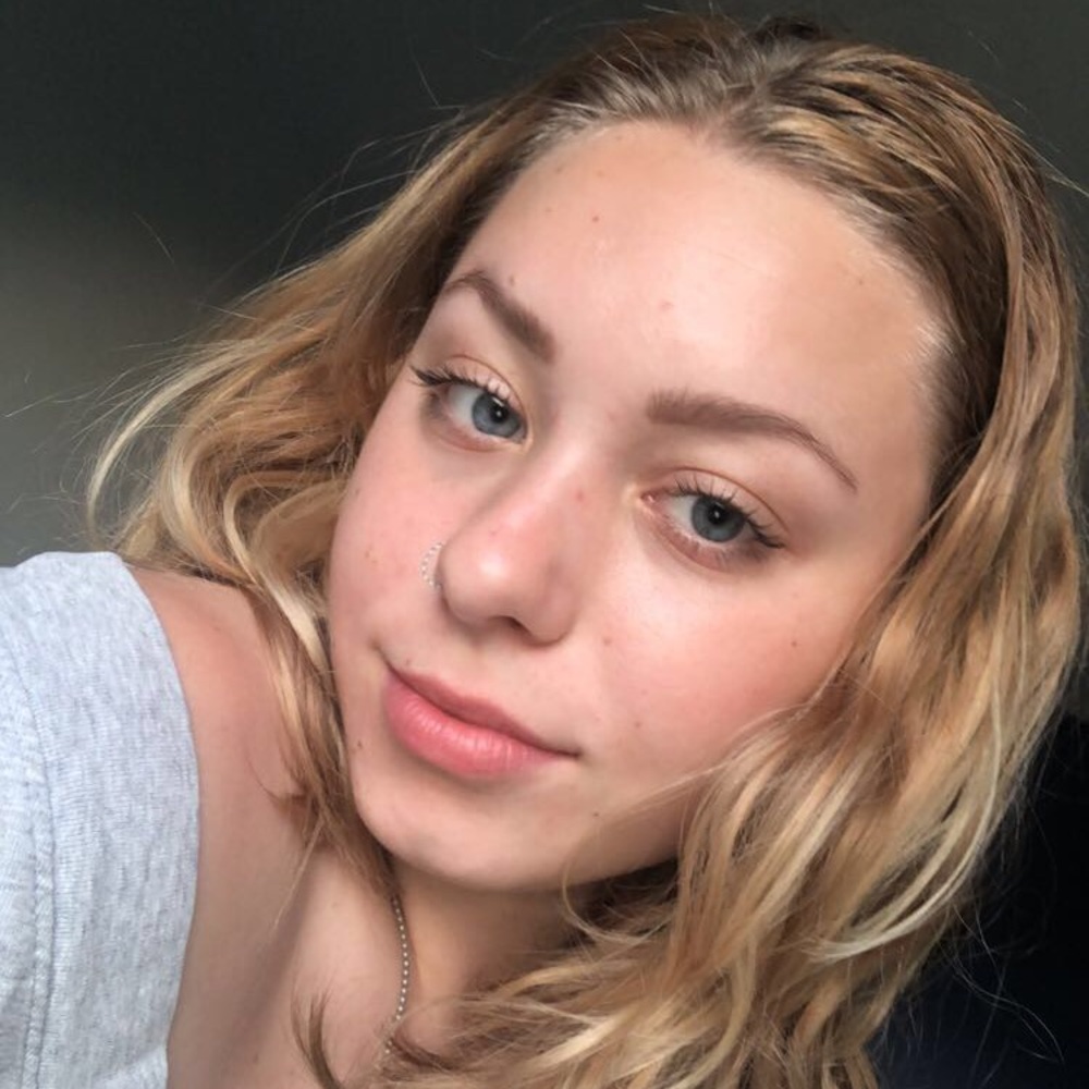 Meet your Posher, Ania